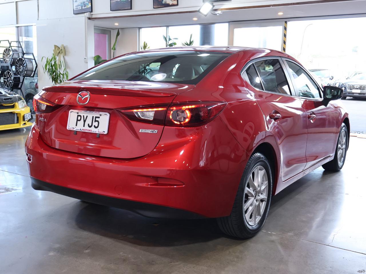 2014 Mazda Axela