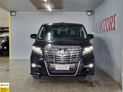 2017 Toyota Alphard - Thumbnail