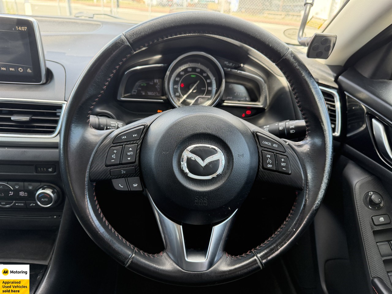 2013 Mazda Axela