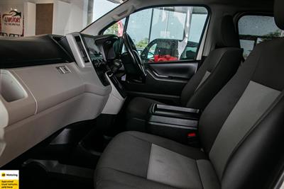 2024 Toyota Hiace - Thumbnail