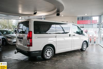 2024 Toyota Hiace - Thumbnail