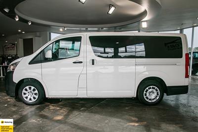 2024 Toyota Hiace - Thumbnail