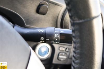 2013 Toyota Aqua - Thumbnail