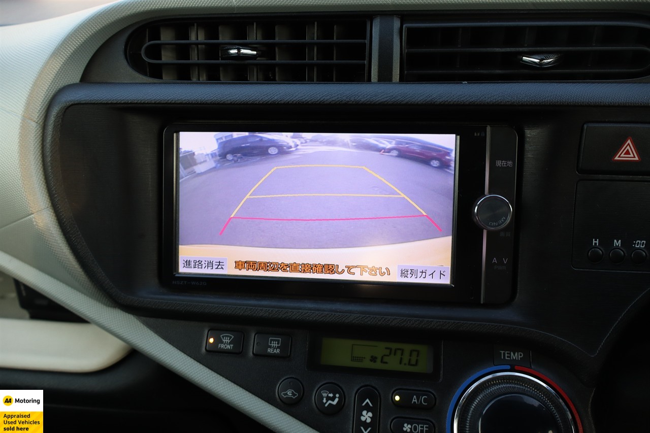 2013 Toyota Aqua