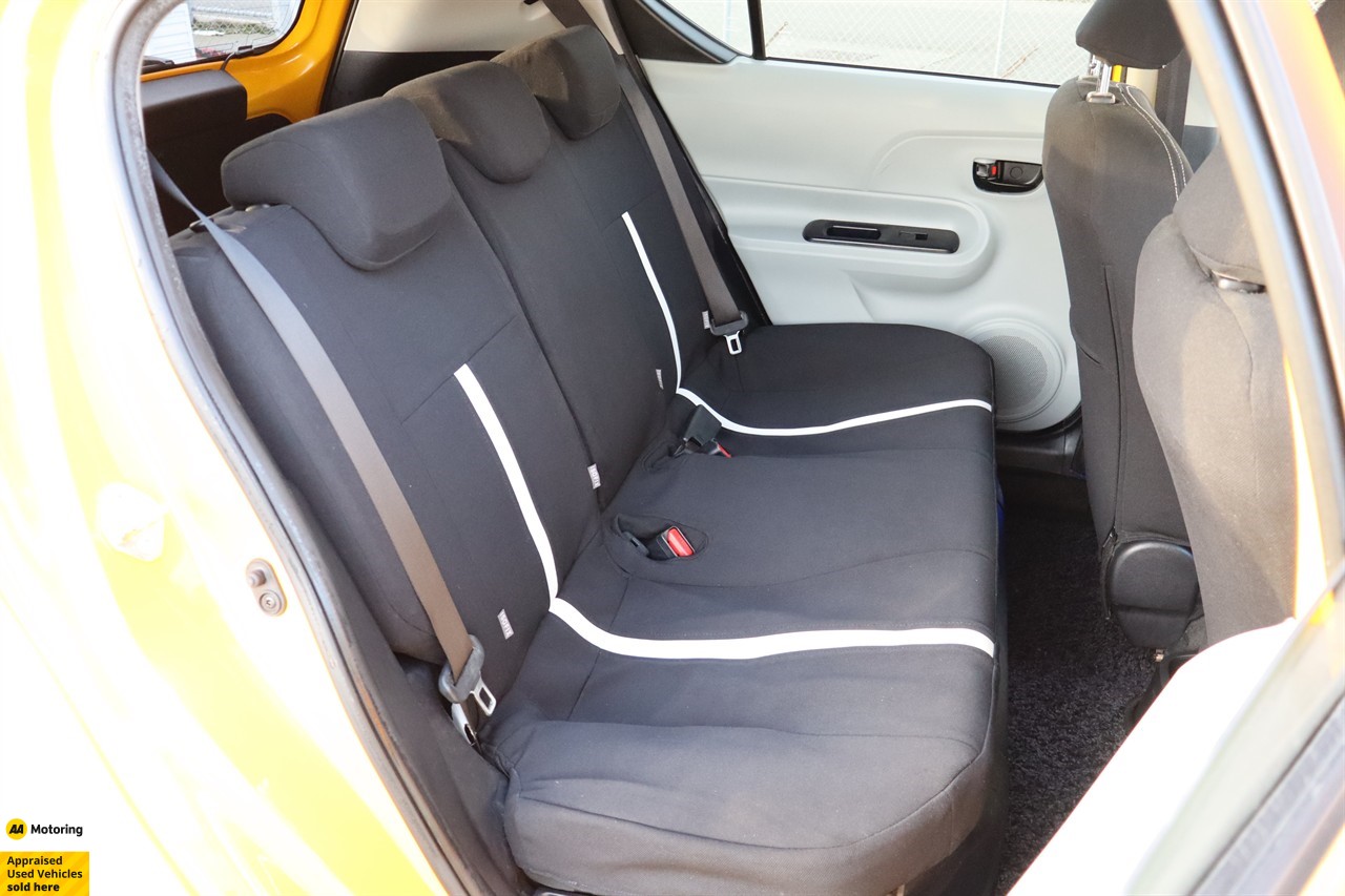 2013 Toyota Aqua