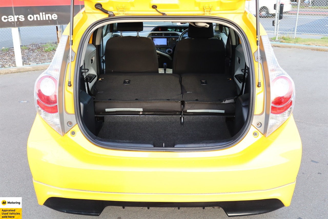 2013 Toyota Aqua