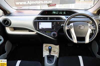2013 Toyota Aqua - Thumbnail