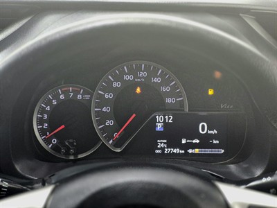 2014 Toyota Vitz - Thumbnail