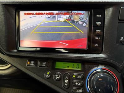 2014 Toyota Aqua - Thumbnail