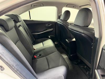 2012 Toyota Sai - Thumbnail