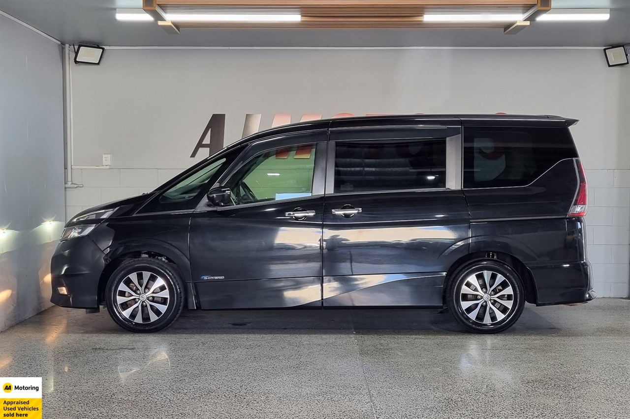 2016 Nissan Serena
