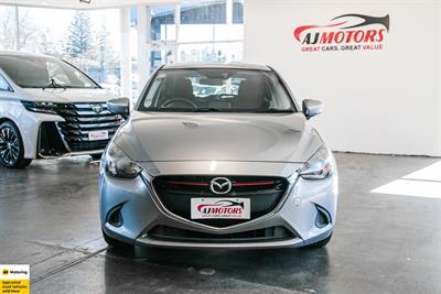 2014 Mazda Demio - Thumbnail