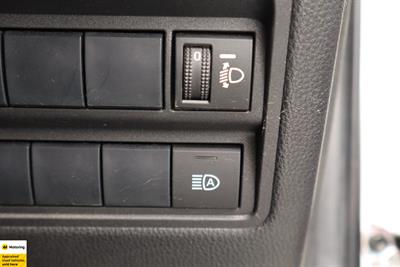 2021 Toyota Yaris - Thumbnail