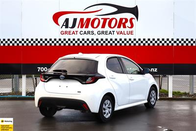 2021 Toyota Yaris - Thumbnail