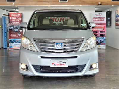 2012 Toyota Alphard - Thumbnail