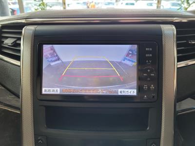 2012 Toyota Alphard - Thumbnail