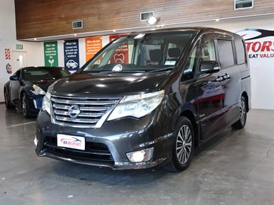 2014 Nissan Serena - Thumbnail