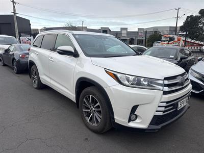 2018 Toyota Highlander - Thumbnail