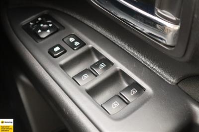 2022 Mitsubishi Outlander - Thumbnail