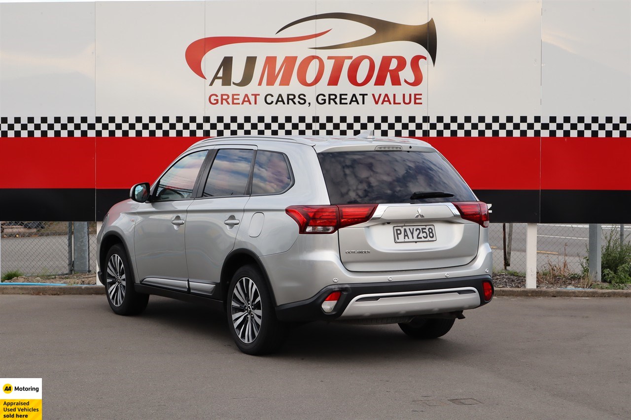 2022 Mitsubishi Outlander