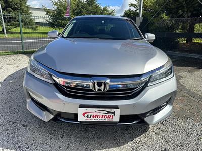 2017 Honda Accord - Thumbnail