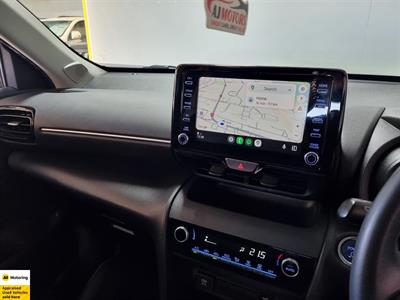 2020 Toyota YARIS CROSS - Thumbnail