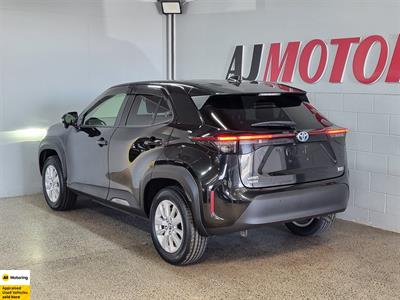 2020 Toyota YARIS CROSS - Thumbnail