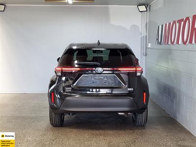 2020 Toyota YARIS CROSS - Thumbnail