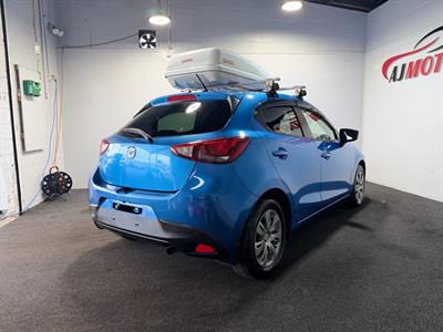 2015 Mazda Demio - Thumbnail