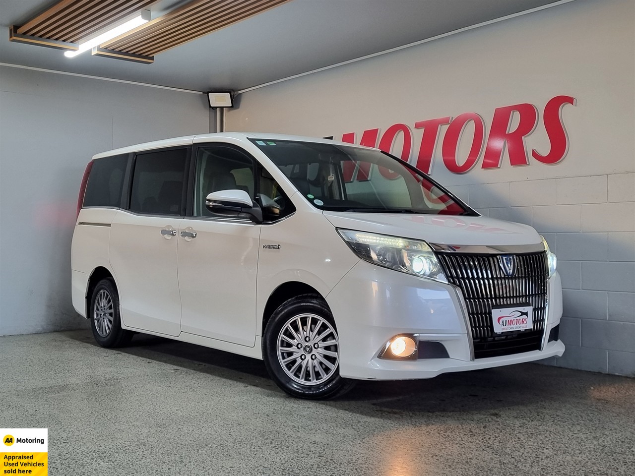 2015 Toyota Esquire