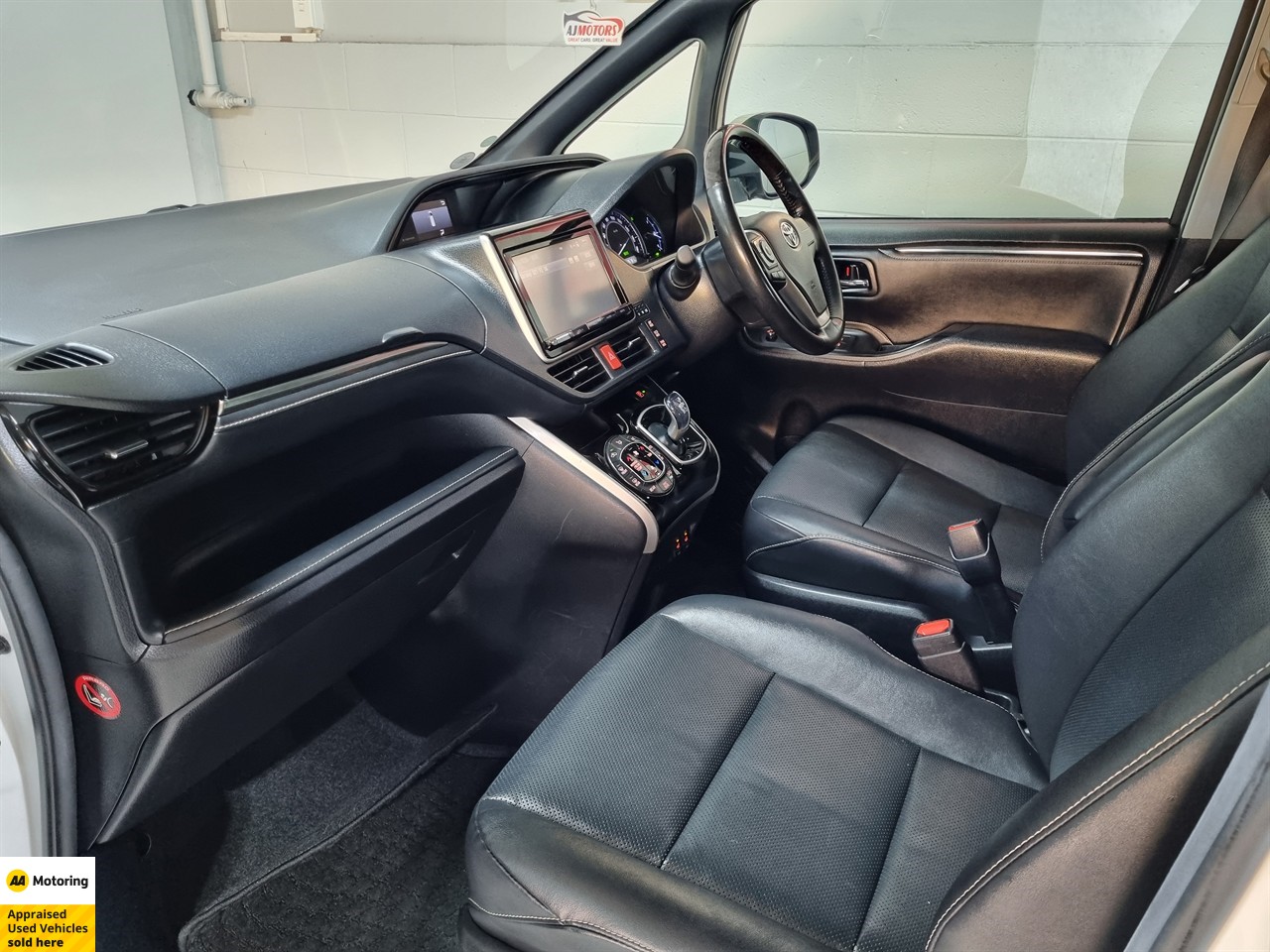 2015 Toyota Esquire