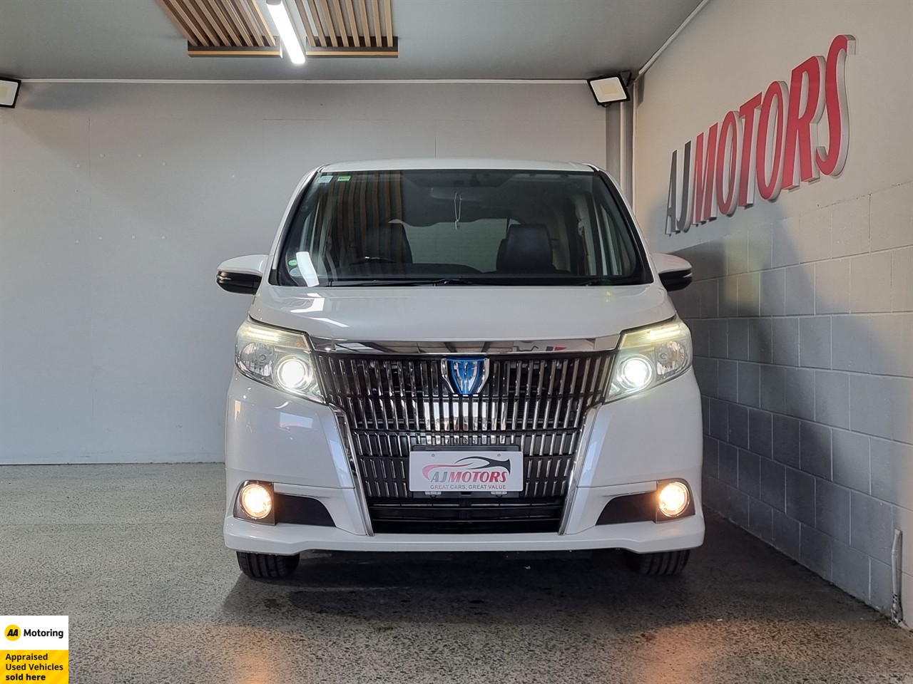 2015 Toyota Esquire