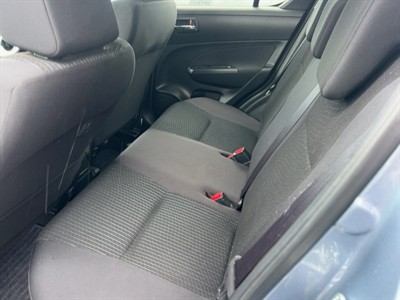2013 Suzuki Swift - Thumbnail