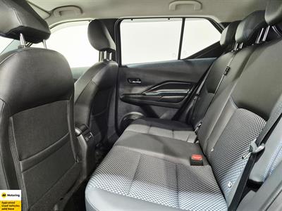 2021 Nissan Kicks - Thumbnail