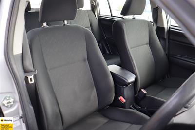 2020 Toyota Corolla - Thumbnail