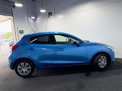 2015 Mazda Demio - Thumbnail