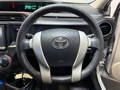 2013 Toyota Aqua - Thumbnail