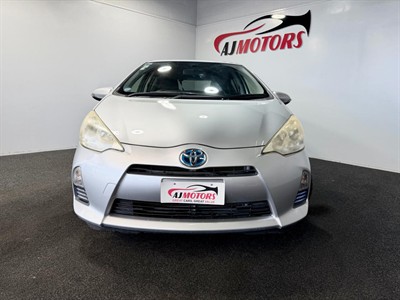 2013 Toyota Aqua - Thumbnail