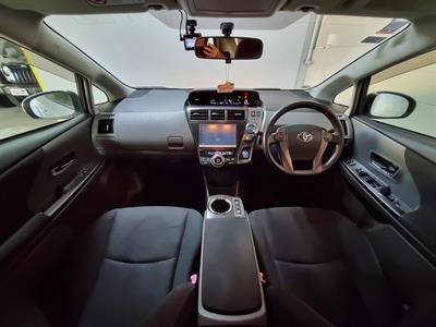 2013 Toyota Prius - Thumbnail