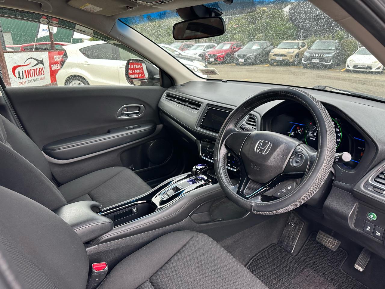 2014 Honda VEZEL HYBRID