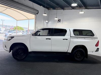 2018 Toyota Hilux - Thumbnail