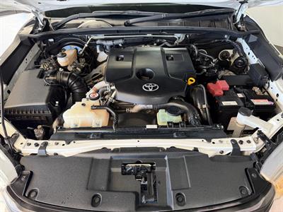 2018 Toyota Hilux - Thumbnail