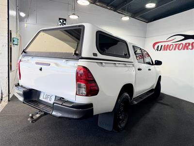 2018 Toyota Hilux - Thumbnail