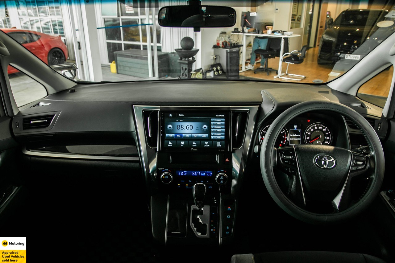 2016 Toyota Vellfire