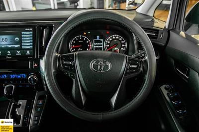 2016 Toyota Vellfire - Thumbnail