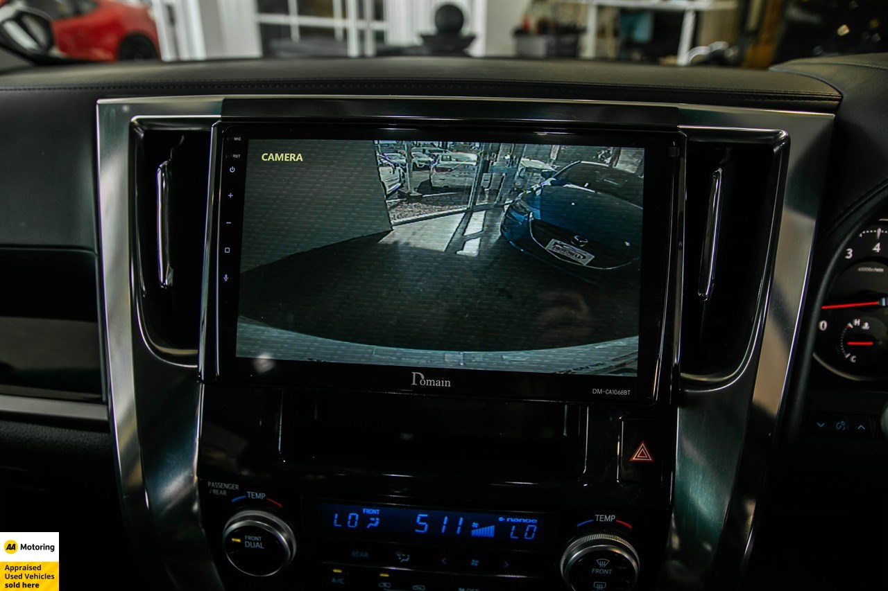 2016 Toyota Vellfire