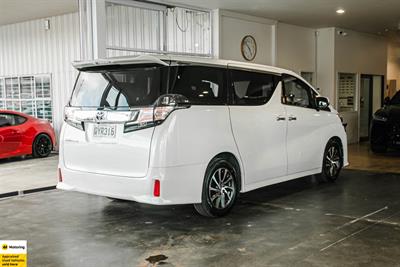 2016 Toyota Vellfire - Thumbnail