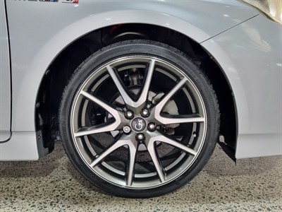 2013 Toyota Prius - Thumbnail