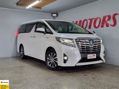 2015 Toyota Alphard