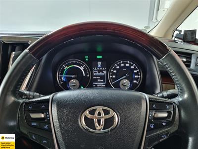 2015 Toyota Alphard - Thumbnail